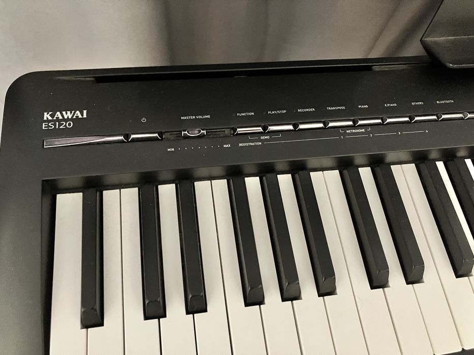 Vand pian digital Kawai ES120