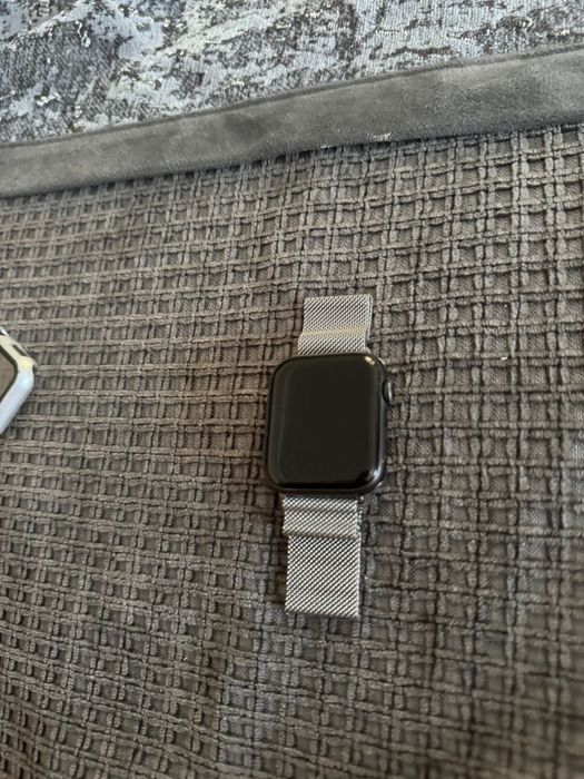 Apple watch продам