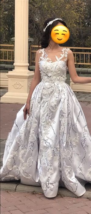 Продам свадебное платье