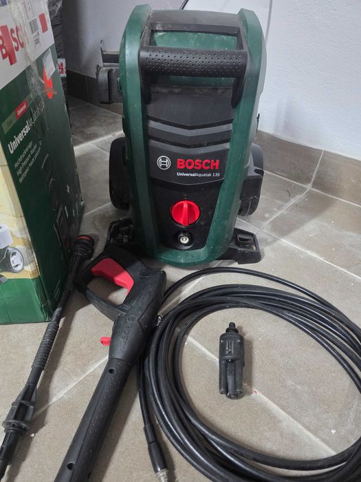 Aparat de curățat cu presiune Bosch UniversalAquatak 135