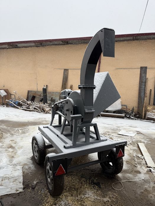 Шох дарахтларни  майдалайдиган  дробилка