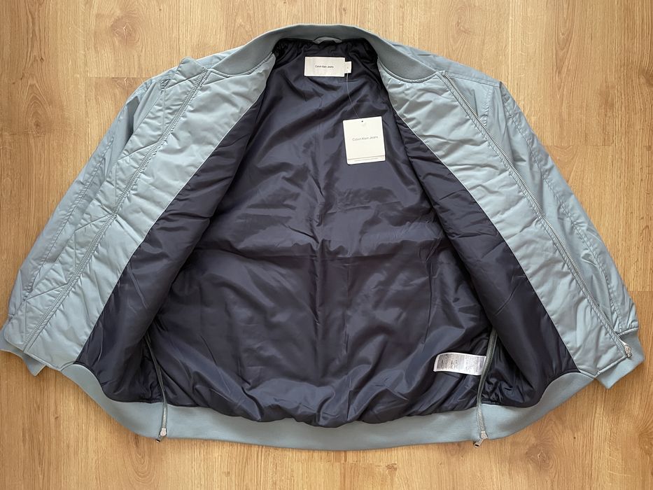Calvin Klein Jeans Mint Bomber Jacket XL