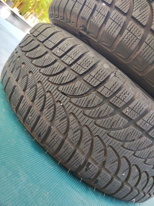 2 бр зимни 235/60/18 Bridgestone
