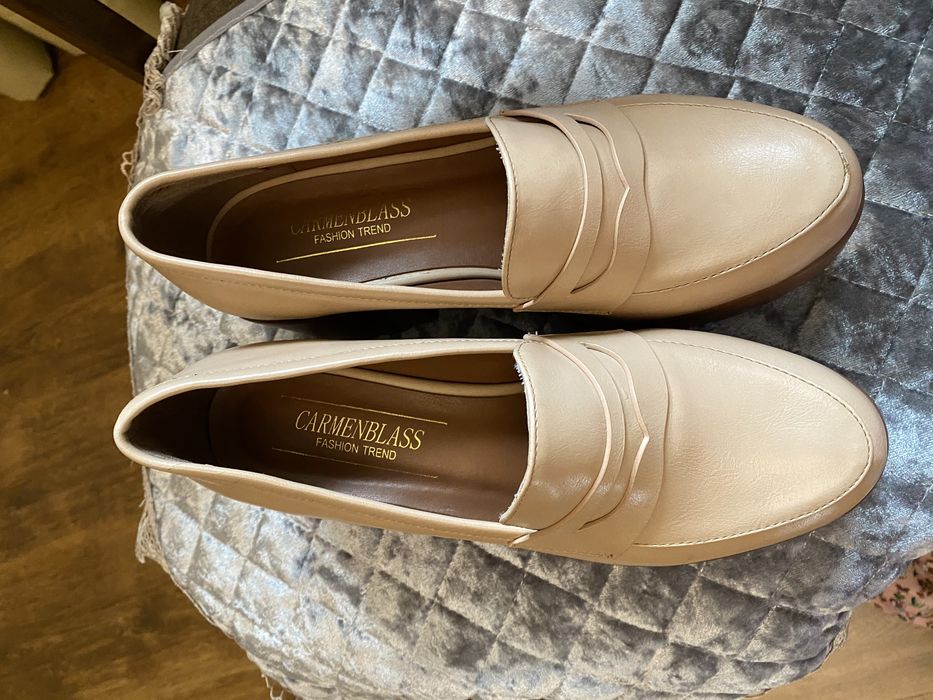 Обувь женская на платформе