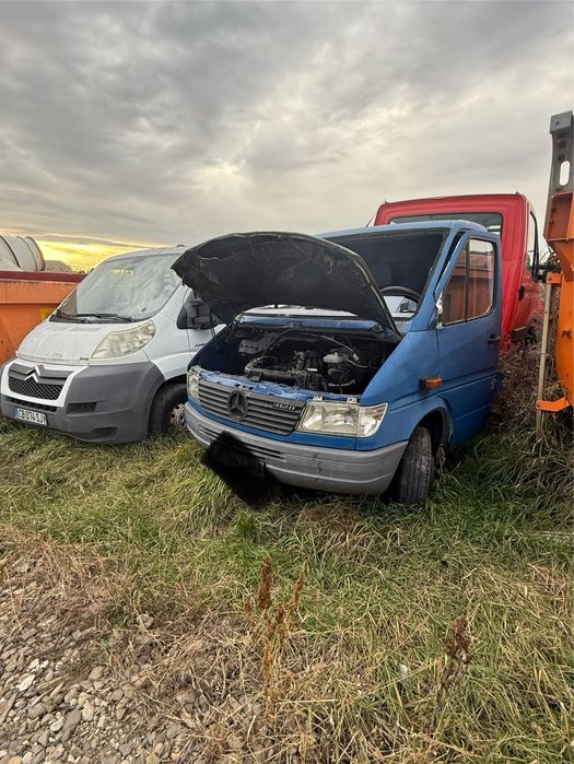 Piese sprinter 412
