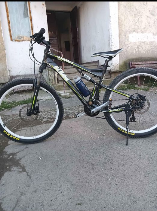 Bicicleta KTM comp r