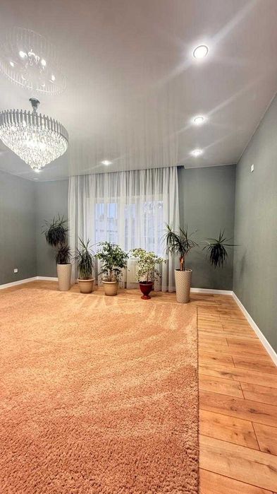 Продам шикарный дом в Зачанске