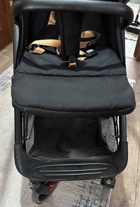 Коляска детская прогулочная