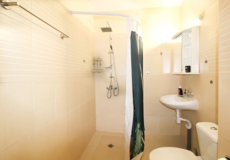 Дава се под наем Тристаен апартамент в София, Света Троица - 99 кв.м за 846.6 € - Снимка #5