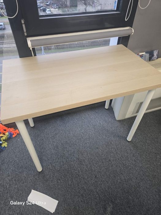 Разпродажба на маси в много добро състояние