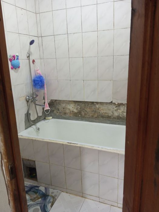 Квартира 2.х комнатная своя срочно продается