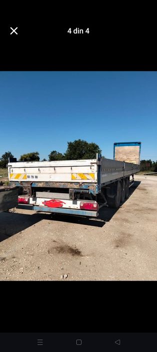 Vând General trailers