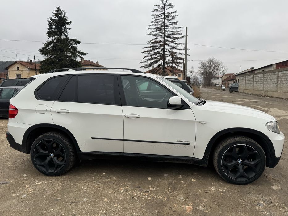 Бмв х5 е70 3.0д на части