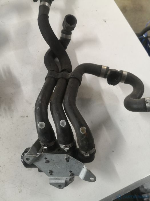 Conducta Radiator Incalzire Bmw X5 Iii (F15, F85) [ 2012 - 2018 ] Oem