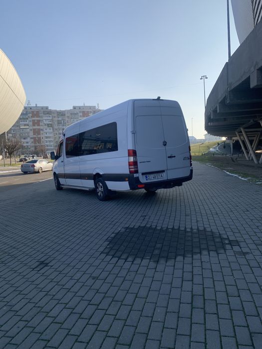 Mercedes-Benz Sprinter 319 8+1