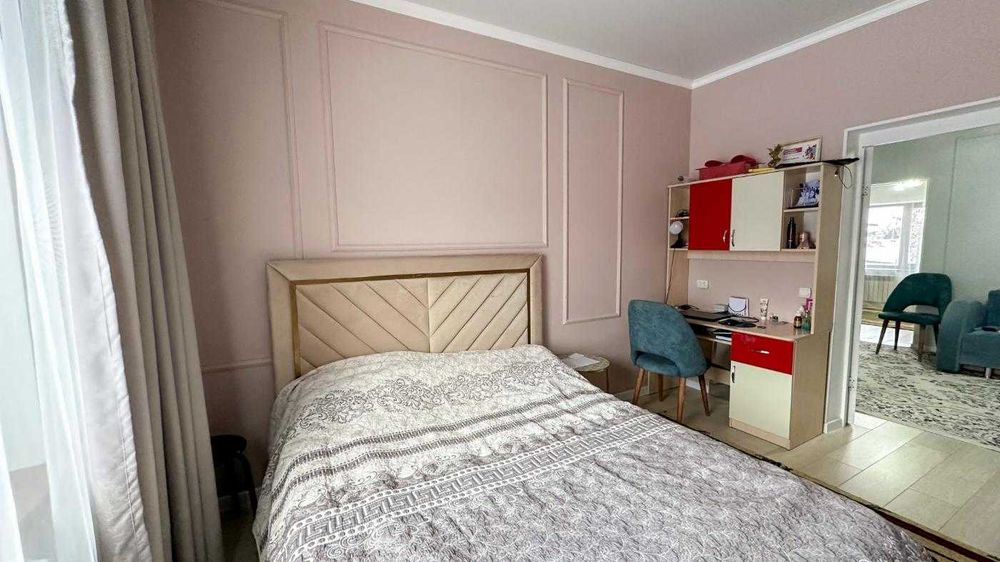 Продается Дом в самом центре города Константин Империя