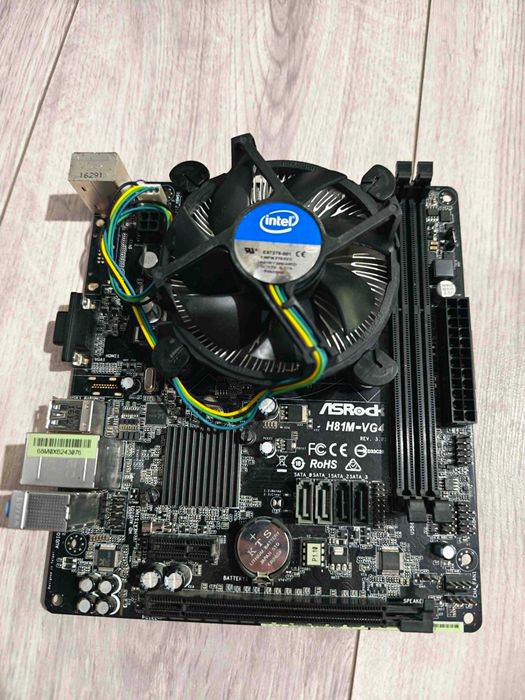 Kit LGA1150 ASRock H81M-VG4 R3.0 i5-4460 + Cooler Intel | Citește descrierea
