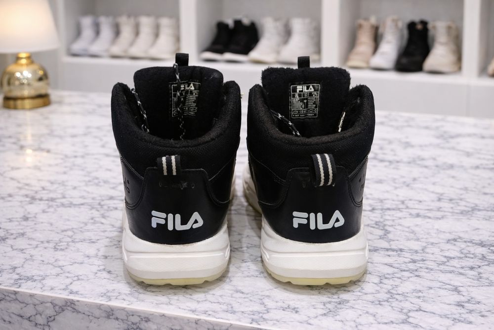 Fila кожени маратонки N 41
