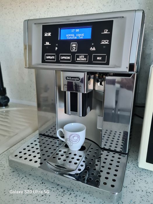 Delonghi Primadonna Avant essam 6700