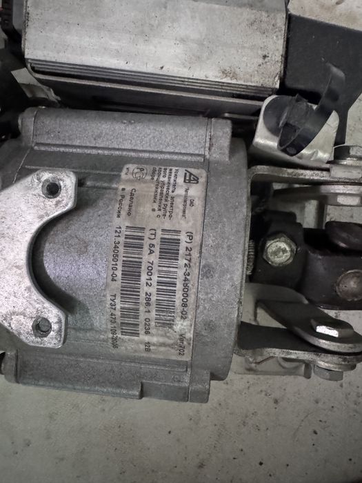 Продам ЭУР приора