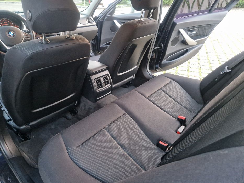BMW F30 316i • Facelift • 2014 Euro 6  / Benzina / 135Cp  / Garanție 1An  / Vânzare in Rate /  Avans 0