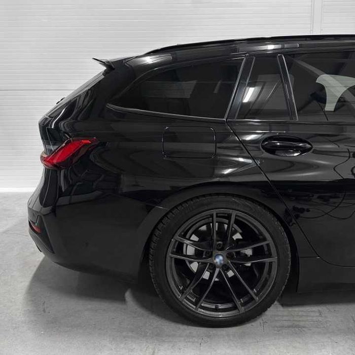 Eleron Luneta Slim Portbagaj Spoiler M BMW G21 G81, Negru Lucios, V1