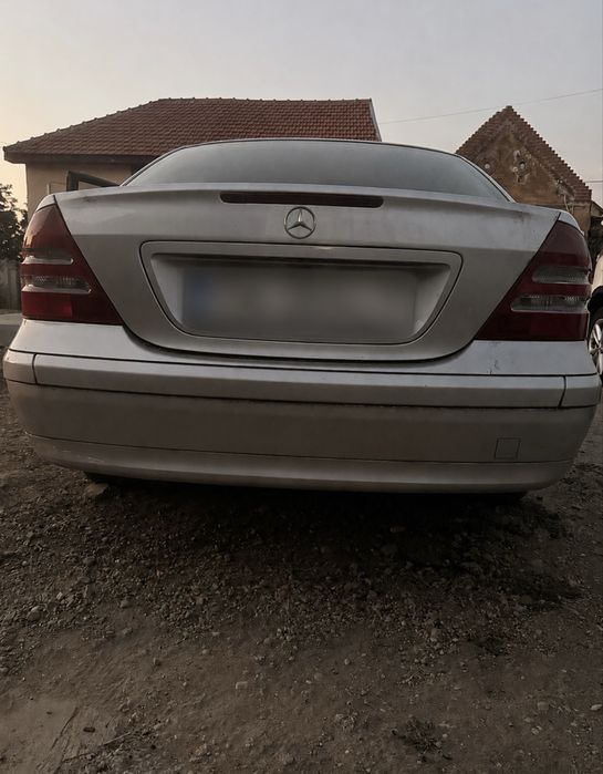 MERCEDES-BENZ C-Class 2003 — imagine 3