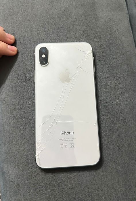 Iphone xs  64гб акб100%