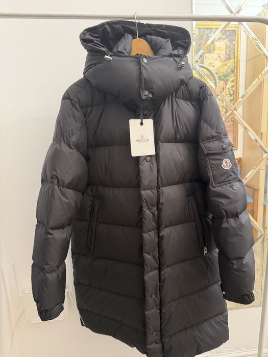 Moncler пуховик универсальный