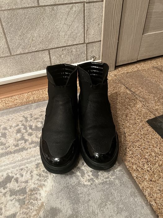 Весенние-осенние сапоги из натуральной кожи