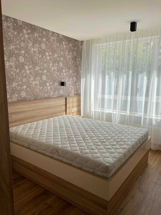 Дава се под наем Тристаен апартамент в София, Студентски град - 125 кв.м за 950 € - Снимка #8