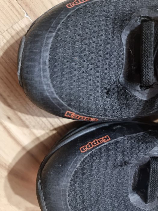 Продавам детски маратонки