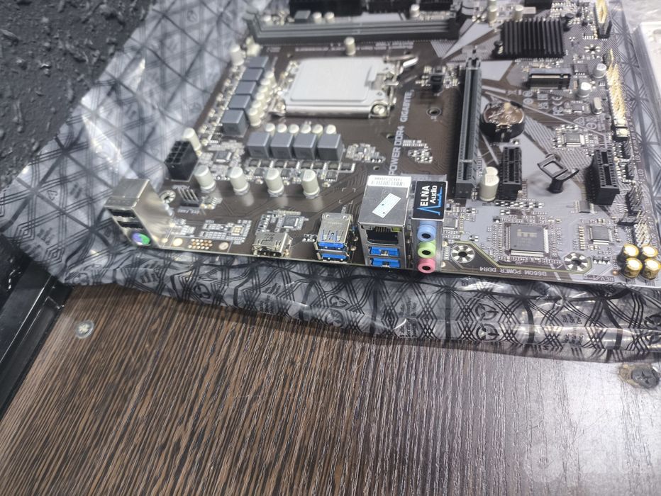 Gigabyte B660M Power DDR4 (OEM)