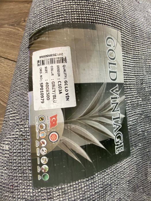 Продам ковер состояние нового 5х4