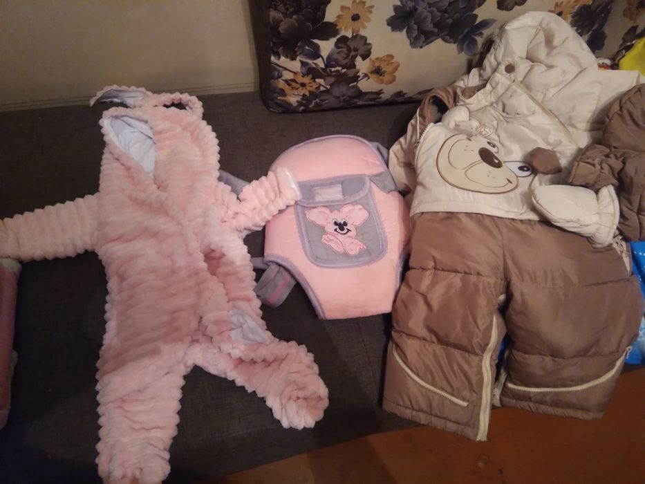 Продам детские вещи