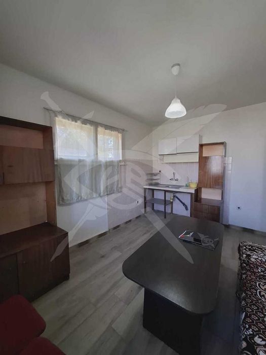 Дава се под наем Едностаен апартамент в Варна, Трошево - 56 кв.м за 275 € - Снимка #1