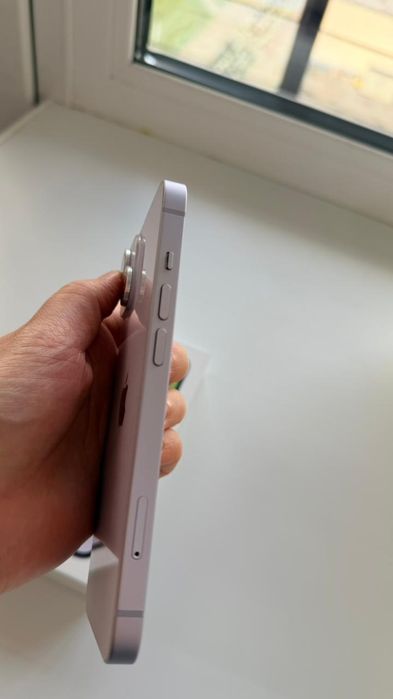 iPhone 14 на 128 гигабайт