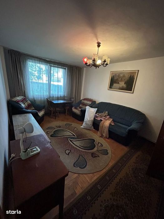 De vanzare apartament cu 3 camere, decomandat, ultracentral, 68000e