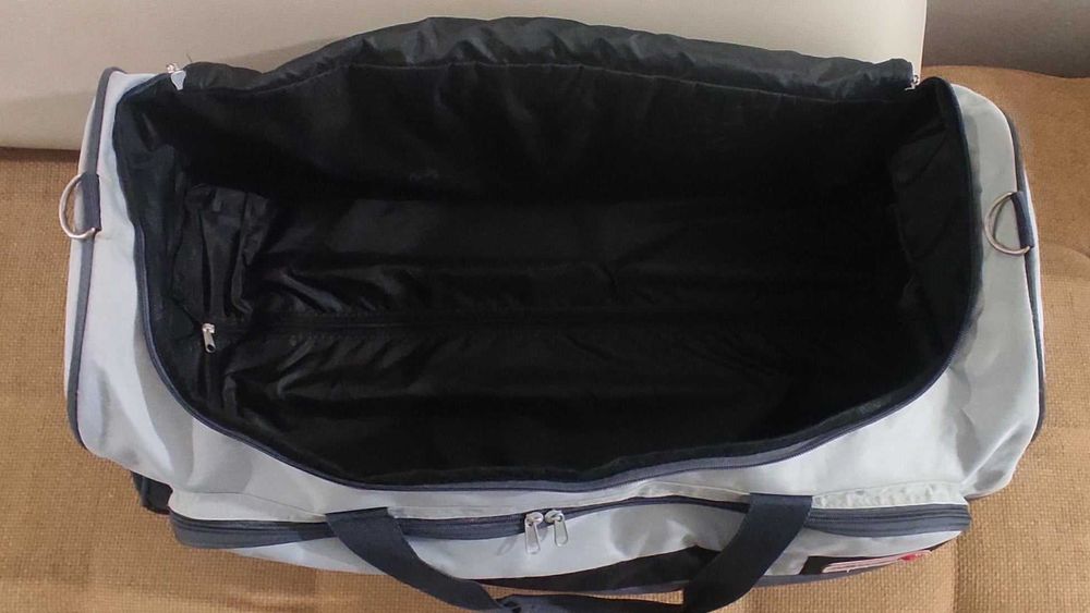 Пътна чанта с колела WORLD TRAVELLER