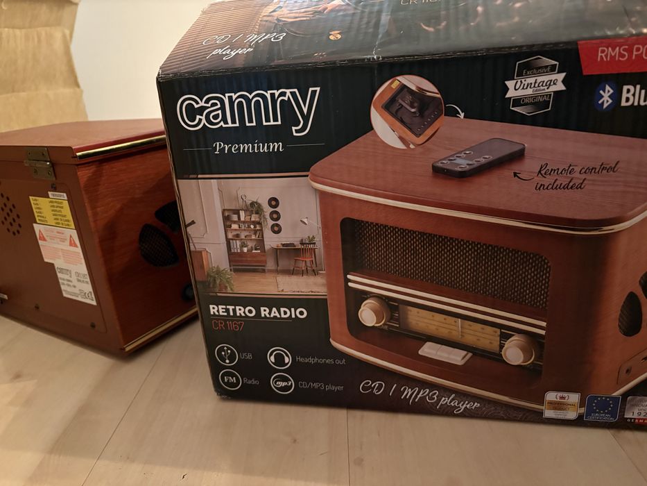 Радио/ CD плеер  / Блютуз