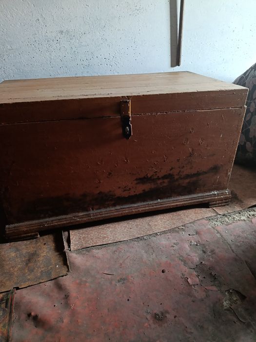 Продам сундук деревянный