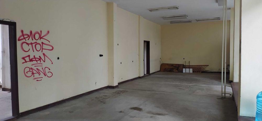 Дава се под наем Магазин в Враца, Металург - 120 кв.м за 510 € - Снимка #1