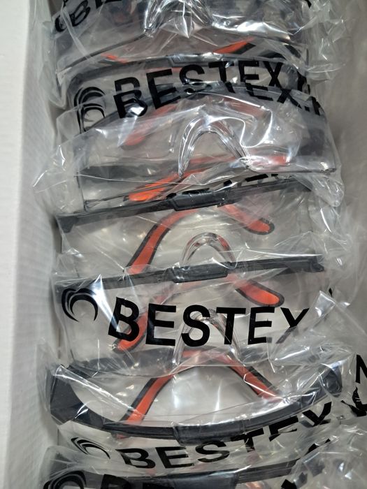 Очки строительные.