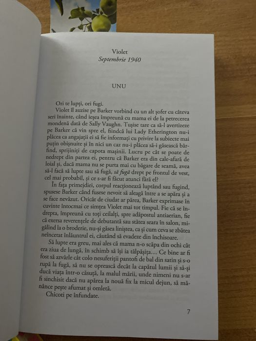 Fetele din livada cu meri-Nikola Scott