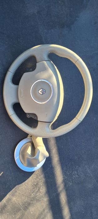 Volan renault megan stare impecabila!!!