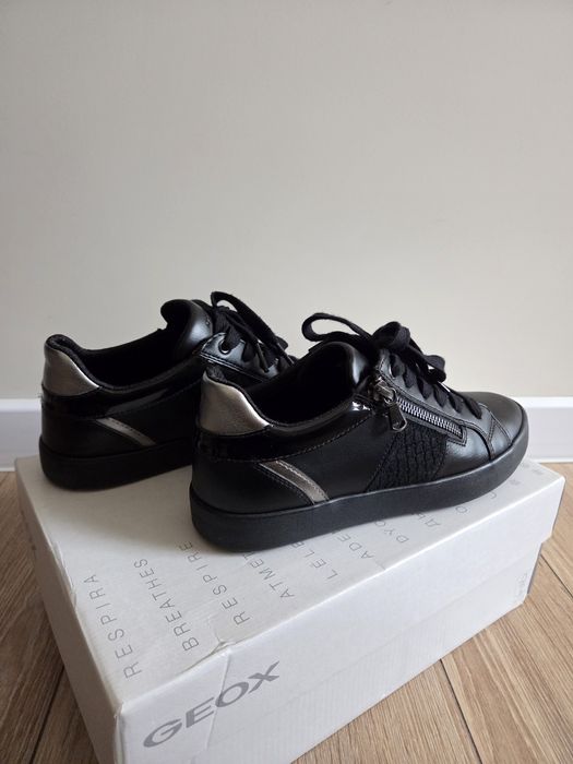 Дамски кецове Geox Respira
