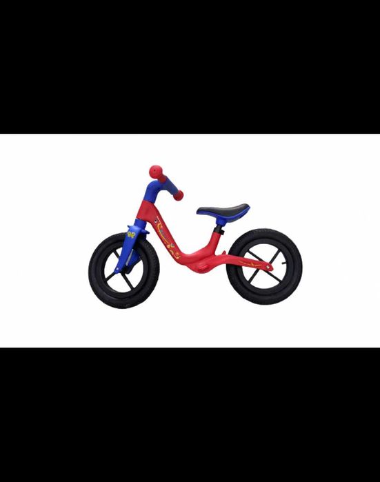 Балансиращ велосипед с надуваеми гуми