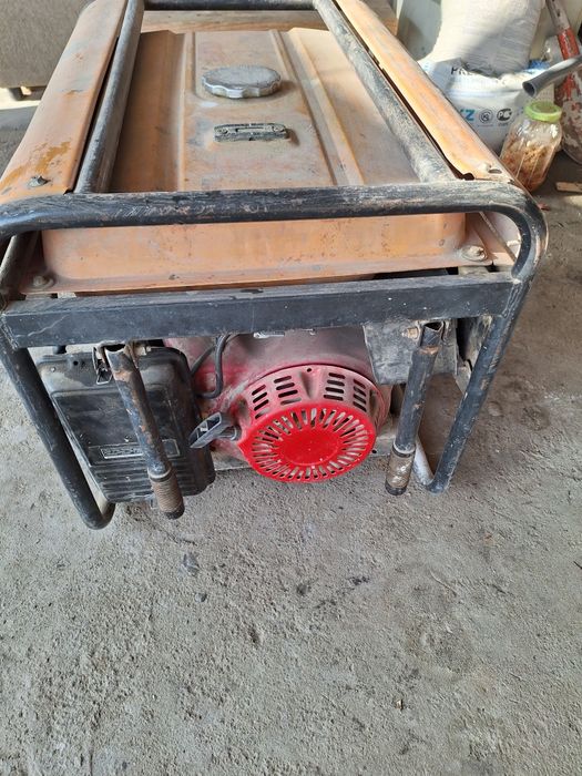 Продам генератор