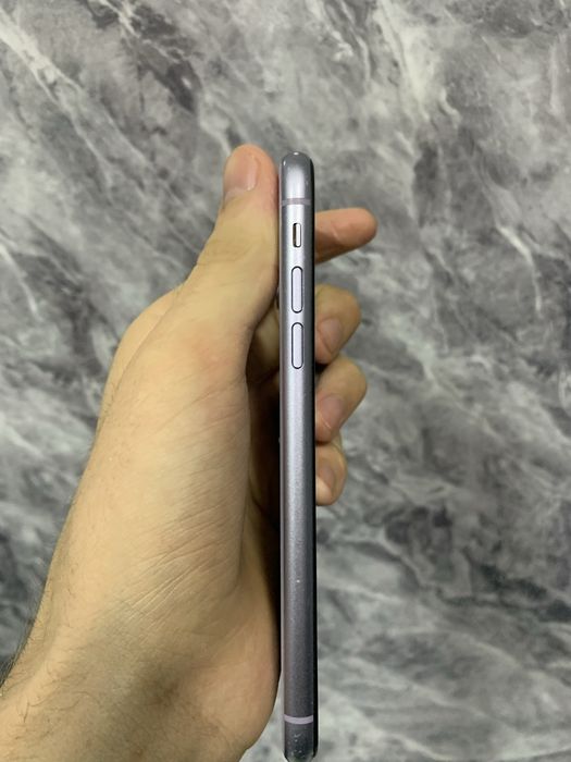 Продам iphone (айфон) 11 128gb