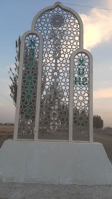 Хар хил турдаги темир ва ёгоч парта стол стуллар